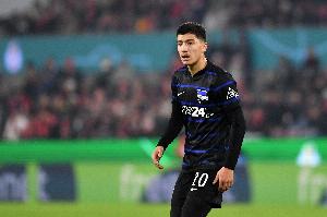 开云下载-德天空：无论维尔茨是否离队，勒沃库森都计划引进19岁中场马扎